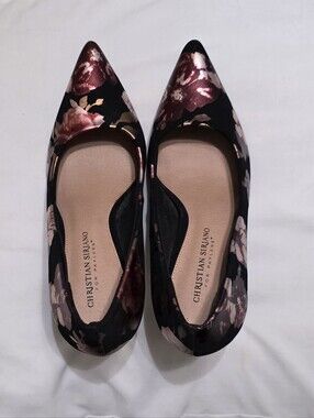 NEW NEVER WORN Christian Siriano Black Floral Pointed-Toe Stiletto